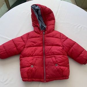Cute boys puffer jacket with hood great condition